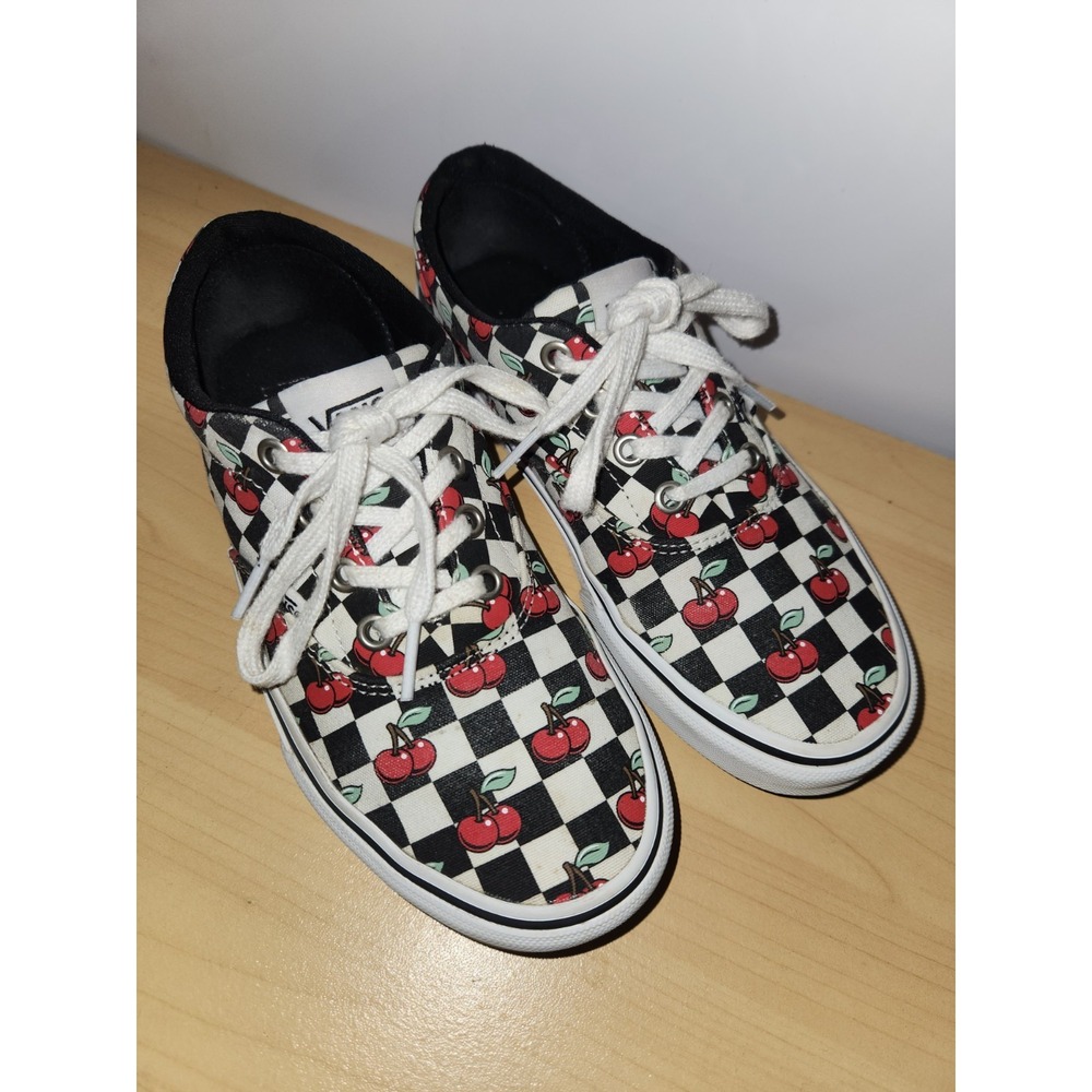 VANS Cherry Checkered Shoes Sneakers Women's Size 6 Black & White Low Top